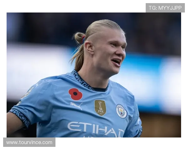 哈兰德自曝成长偶像与跑动哲学